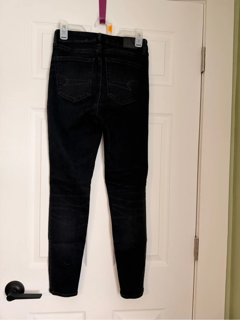 American Eagle Outfitters Black High-Rise Skinny Jeans